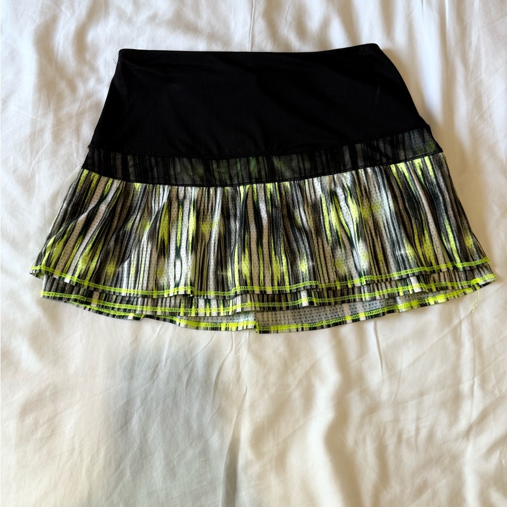 Lucky in Love - Women’s - Athletic Skort - Sm - Picture 5 of 6